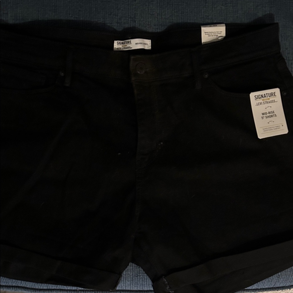Signature by Levi Strauss Women's Black Jean Shorts